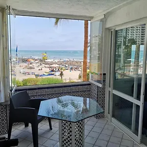 Beachfront Puerto Marina Sunrise Apartment Benalmadena